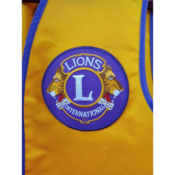 Vtg La Vernia TX Lions International Club Vest Yellow Sz L - Picture 2 of 7